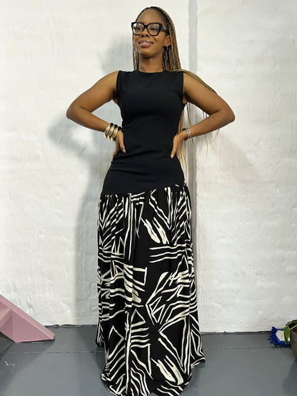 Kiabu asymmetrical Black dress
